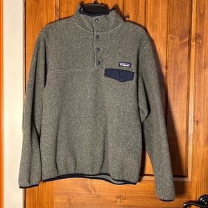 Women’s Patagonia Synchilla pull over fleece jacket Grey and Dark Blue size S